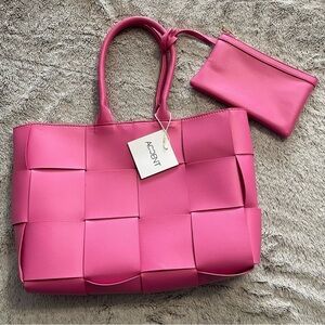 Accent Cassette Ribbon Purse Pink